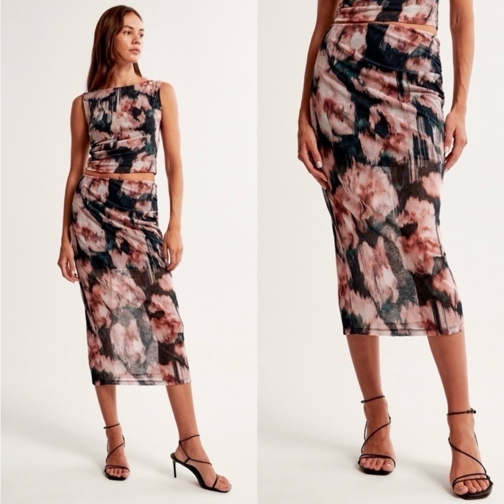 Abercrombie & Fitch Abstract Floral Skirt Set